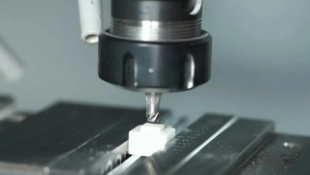 How to Achieve Superior Surface Finish in Alumina Ceramic Machining